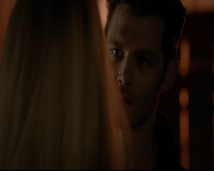 VampireDiariesWorld-dot-nl_TheOriginals_3x22TheBloodyCrown1150.jpg