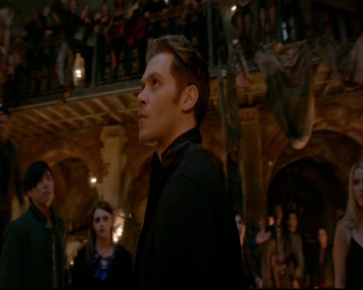 VampireDiariesWorld-dot-nl_TheOriginals_3x22TheBloodyCrown1172.jpg