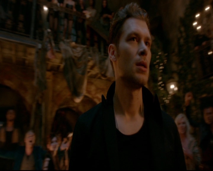 VampireDiariesWorld-dot-nl_TheOriginals_3x22TheBloodyCrown1173.jpg