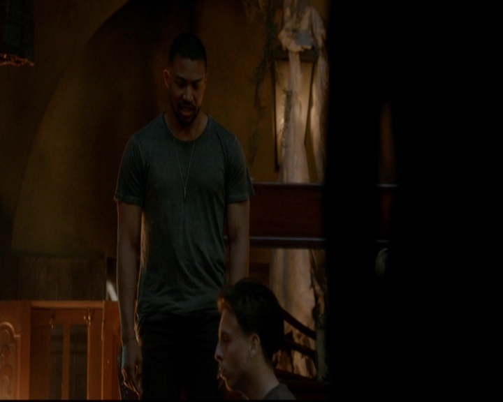 VampireDiariesWorld-dot-nl_TheOriginals_3x22TheBloodyCrown1216.jpg