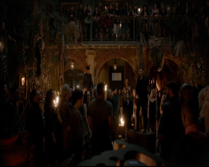 VampireDiariesWorld-dot-nl_TheOriginals_3x22TheBloodyCrown1220.jpg