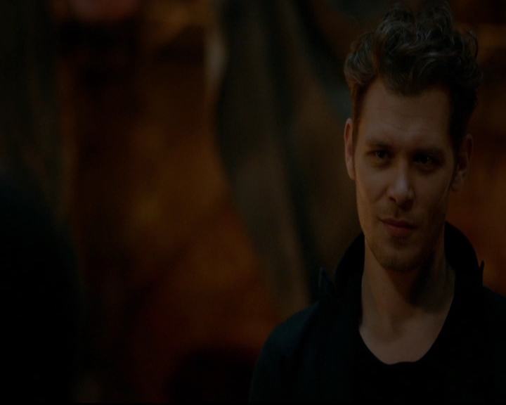 VampireDiariesWorld-dot-nl_TheOriginals_3x22TheBloodyCrown1225.jpg