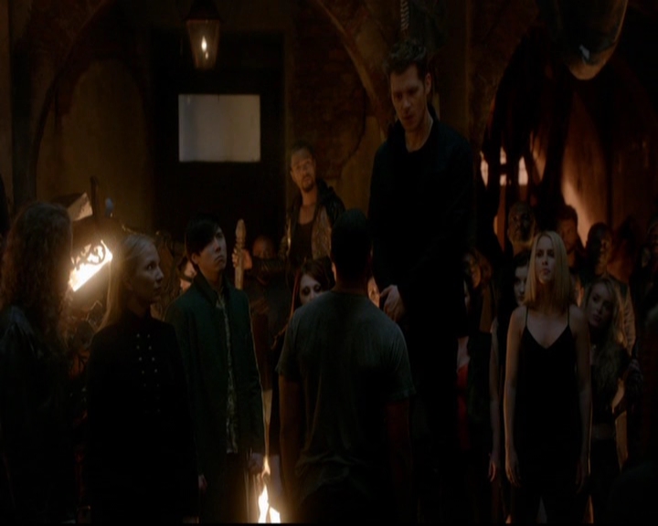 VampireDiariesWorld-dot-nl_TheOriginals_3x22TheBloodyCrown1236.jpg