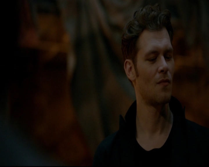 VampireDiariesWorld-dot-nl_TheOriginals_3x22TheBloodyCrown1246.jpg