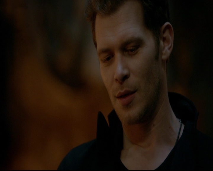 VampireDiariesWorld-dot-nl_TheOriginals_3x22TheBloodyCrown1271.jpg