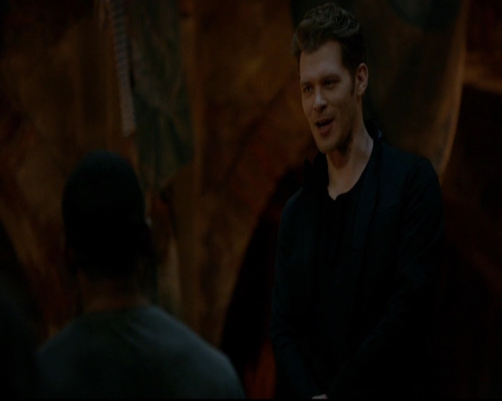 VampireDiariesWorld-dot-nl_TheOriginals_3x22TheBloodyCrown1277.jpg