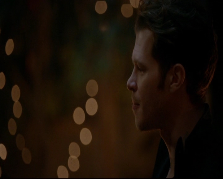 VampireDiariesWorld-dot-nl_TheOriginals_3x22TheBloodyCrown1281.jpg