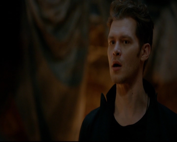 VampireDiariesWorld-dot-nl_TheOriginals_3x22TheBloodyCrown1292.jpg