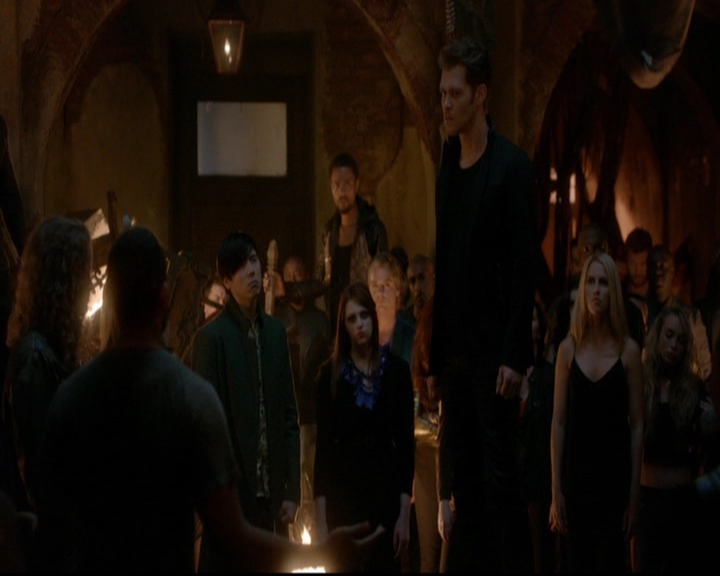 VampireDiariesWorld-dot-nl_TheOriginals_3x22TheBloodyCrown1302.jpg