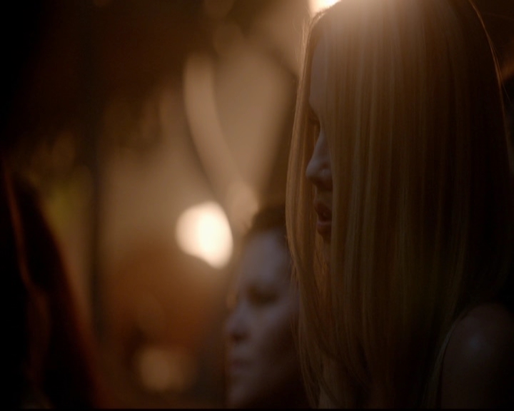 VampireDiariesWorld-dot-nl_TheOriginals_3x22TheBloodyCrown1320.jpg