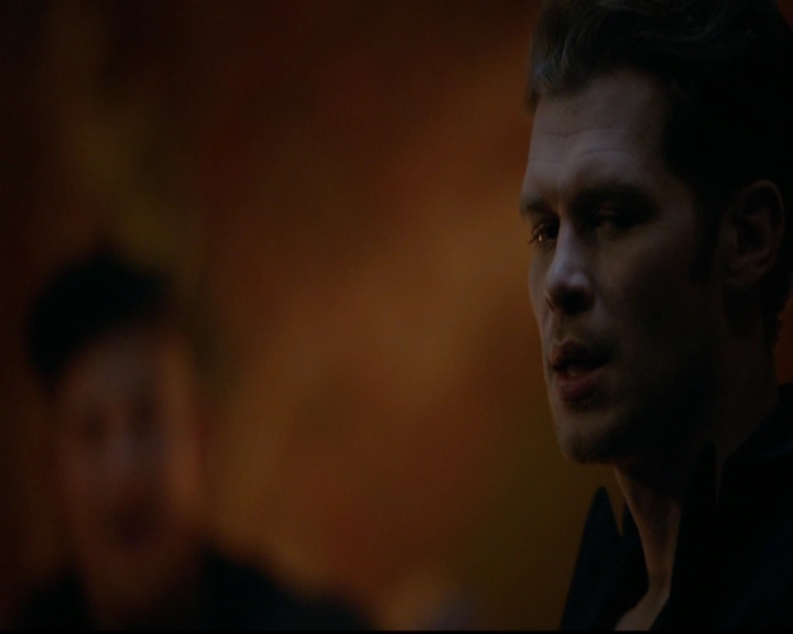 VampireDiariesWorld-dot-nl_TheOriginals_3x22TheBloodyCrown1343.jpg