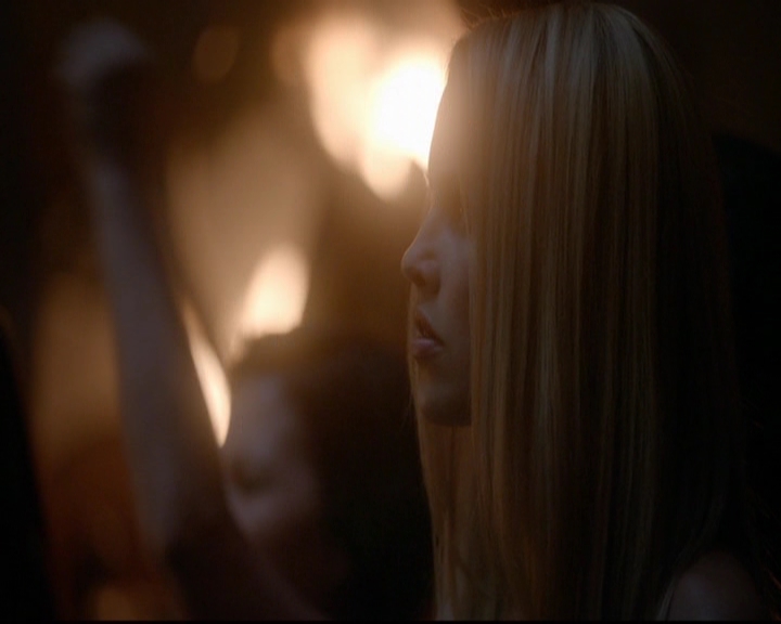 VampireDiariesWorld-dot-nl_TheOriginals_3x22TheBloodyCrown1345.jpg