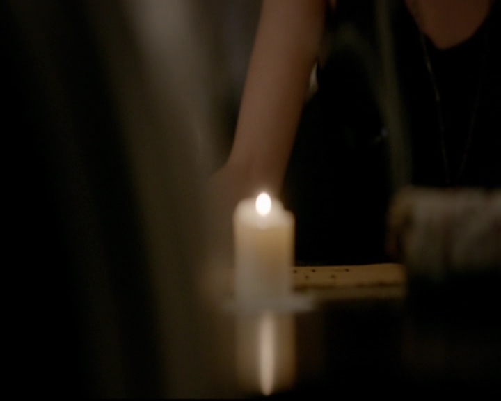 VampireDiariesWorld-dot-nl_TheOriginals_3x22TheBloodyCrown1346.jpg