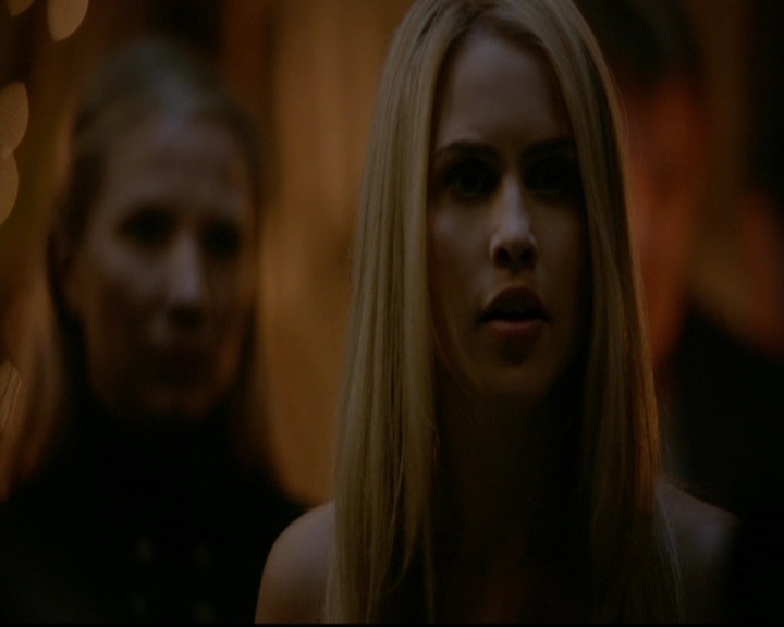 VampireDiariesWorld-dot-nl_TheOriginals_3x22TheBloodyCrown1418.jpg