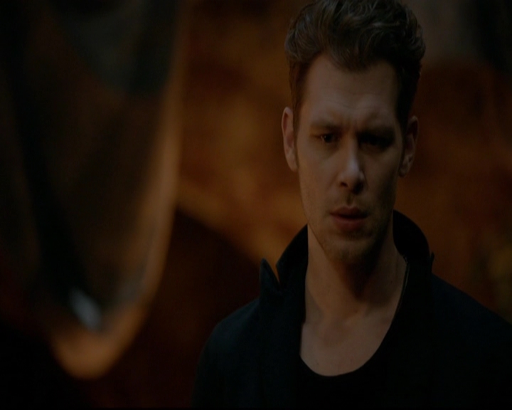 VampireDiariesWorld-dot-nl_TheOriginals_3x22TheBloodyCrown1492.jpg