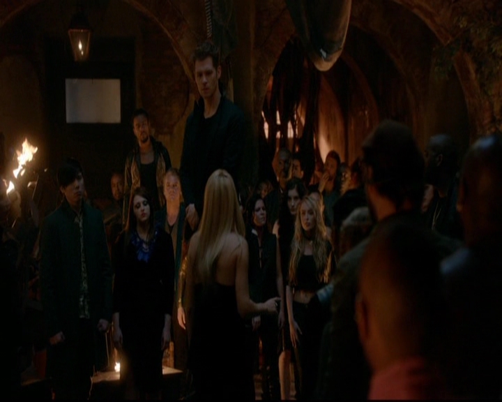 VampireDiariesWorld-dot-nl_TheOriginals_3x22TheBloodyCrown1518.jpg