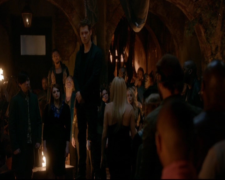 VampireDiariesWorld-dot-nl_TheOriginals_3x22TheBloodyCrown1519.jpg