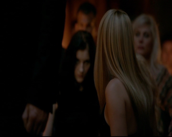 VampireDiariesWorld-dot-nl_TheOriginals_3x22TheBloodyCrown1523.jpg