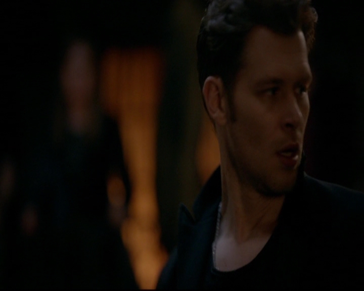 VampireDiariesWorld-dot-nl_TheOriginals_3x22TheBloodyCrown1527.jpg