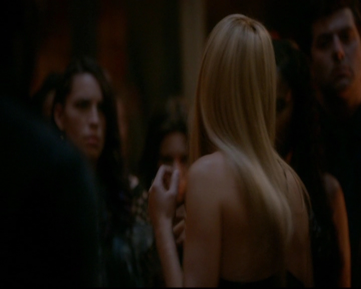 VampireDiariesWorld-dot-nl_TheOriginals_3x22TheBloodyCrown1580.jpg