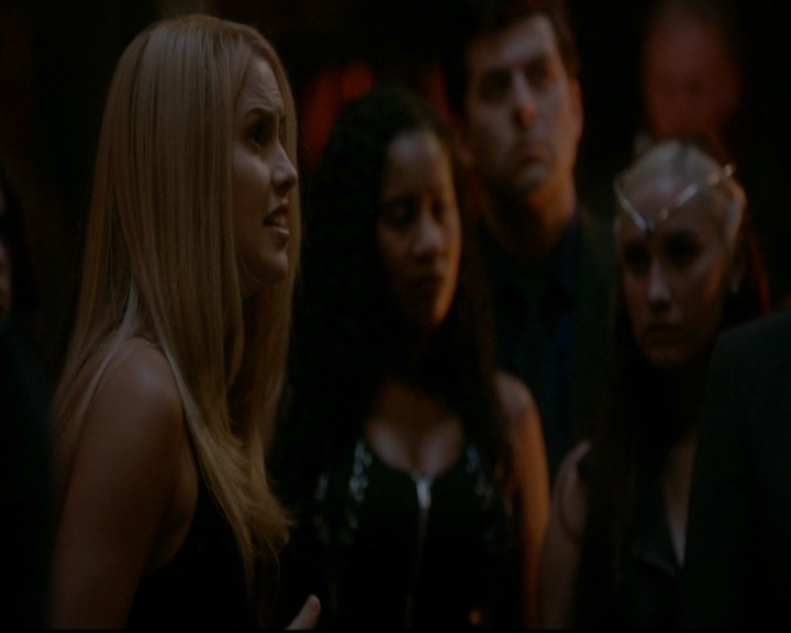 VampireDiariesWorld-dot-nl_TheOriginals_3x22TheBloodyCrown1584.jpg