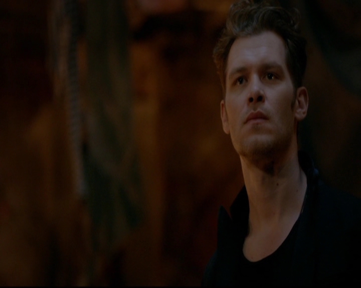 VampireDiariesWorld-dot-nl_TheOriginals_3x22TheBloodyCrown1611.jpg