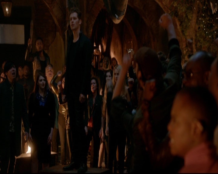 VampireDiariesWorld-dot-nl_TheOriginals_3x22TheBloodyCrown1615.jpg