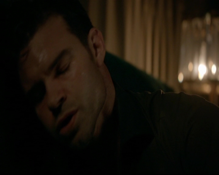 VampireDiariesWorld-dot-nl_TheOriginals_3x22TheBloodyCrown1624.jpg