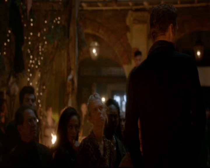 VampireDiariesWorld-dot-nl_TheOriginals_3x22TheBloodyCrown1734.jpg