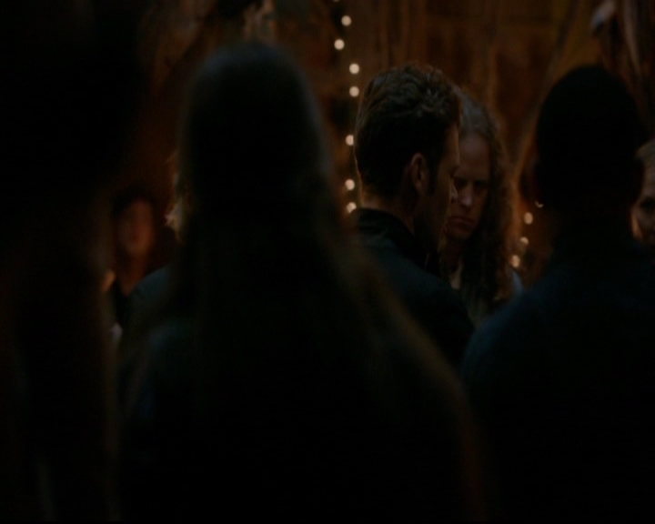 VampireDiariesWorld-dot-nl_TheOriginals_3x22TheBloodyCrown1738.jpg