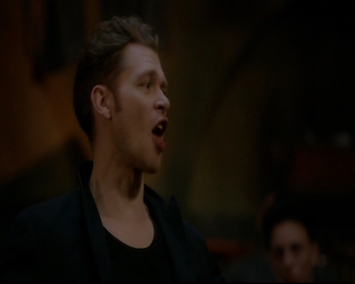 VampireDiariesWorld-dot-nl_TheOriginals_3x22TheBloodyCrown1760.jpg