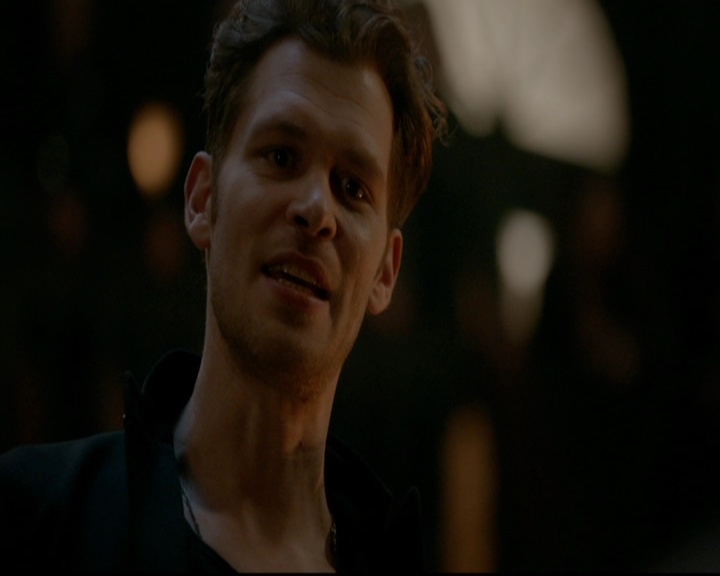 VampireDiariesWorld-dot-nl_TheOriginals_3x22TheBloodyCrown1803.jpg