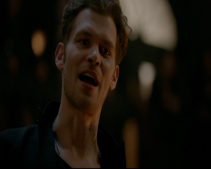 VampireDiariesWorld-dot-nl_TheOriginals_3x22TheBloodyCrown1804.jpg