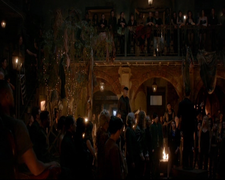 VampireDiariesWorld-dot-nl_TheOriginals_3x22TheBloodyCrown1807.jpg