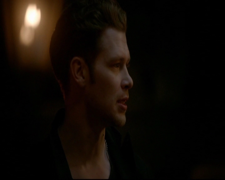 VampireDiariesWorld-dot-nl_TheOriginals_3x22TheBloodyCrown1823.jpg