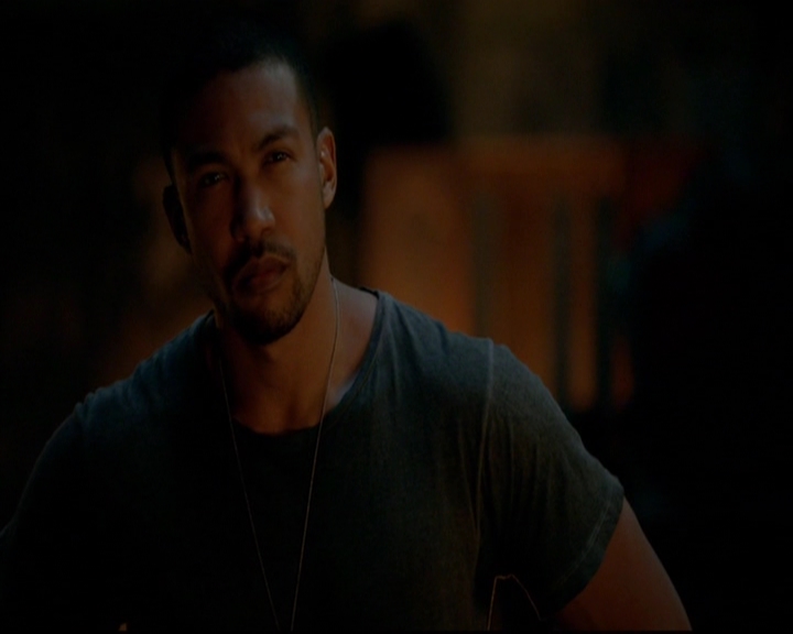 VampireDiariesWorld-dot-nl_TheOriginals_3x22TheBloodyCrown2108.jpg