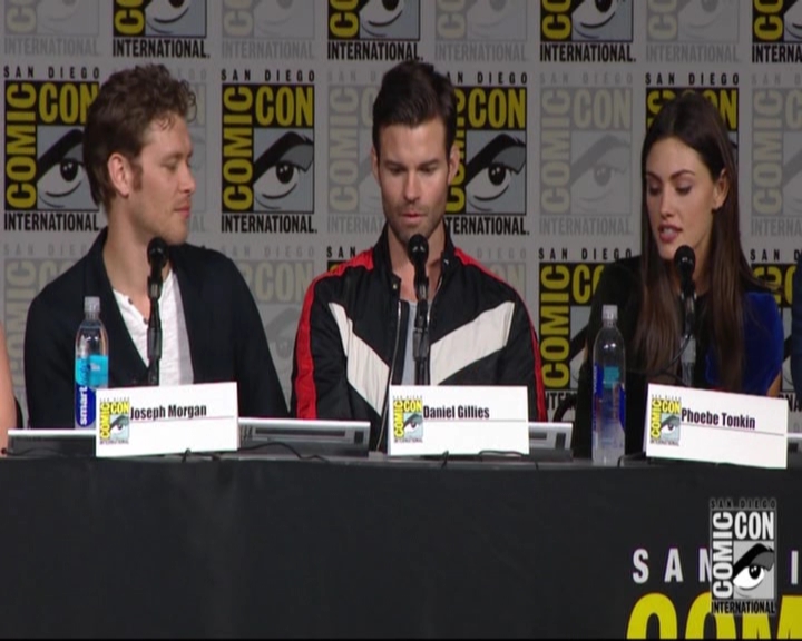 VampireDiariesWorld-dot-nl_TheOriginals_Season3-2015ComicConPanel0282.jpg