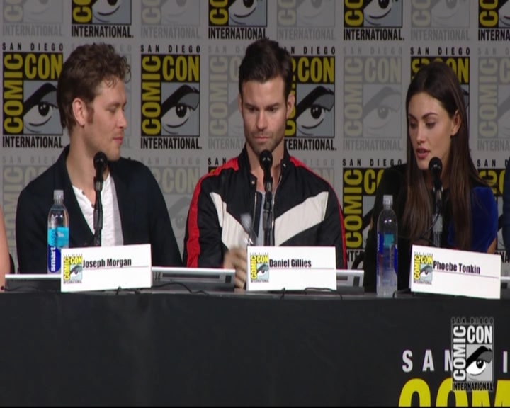 VampireDiariesWorld-dot-nl_TheOriginals_Season3-2015ComicConPanel0283.jpg