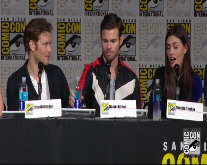 VampireDiariesWorld-dot-nl_TheOriginals_Season3-2015ComicConPanel0284.jpg