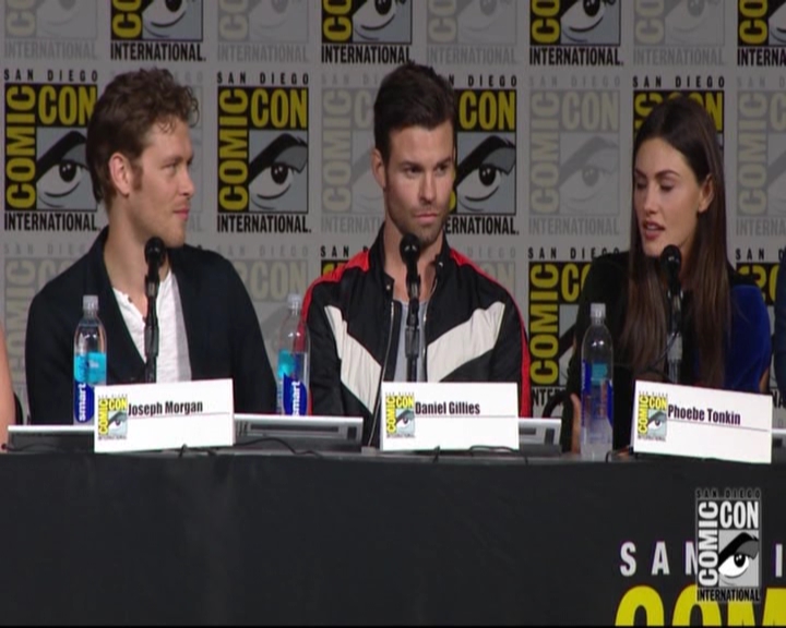 VampireDiariesWorld-dot-nl_TheOriginals_Season3-2015ComicConPanel0287.jpg