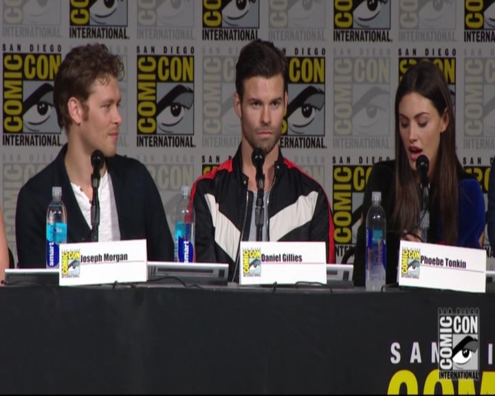 VampireDiariesWorld-dot-nl_TheOriginals_Season3-2015ComicConPanel0289.jpg