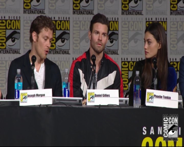 VampireDiariesWorld-dot-nl_TheOriginals_Season3-2015ComicConPanel0303.jpg