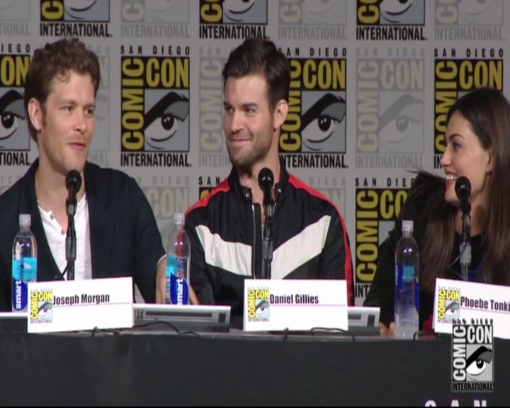 VampireDiariesWorld-dot-nl_TheOriginals_Season3-2015ComicConPanel0387.jpg