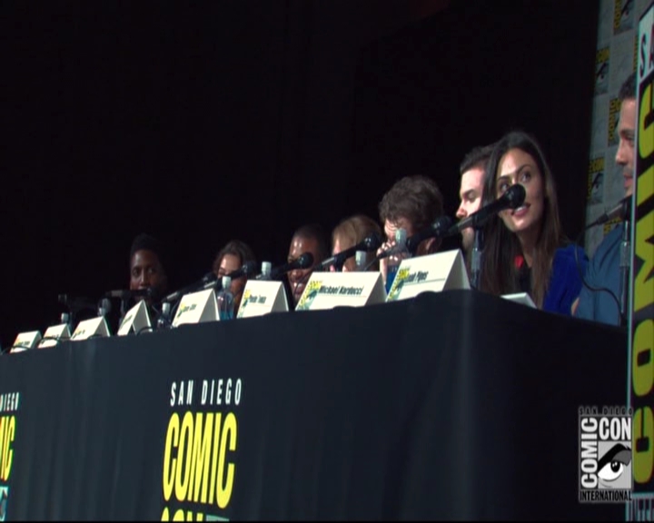 VampireDiariesWorld-dot-nl_TheOriginals_Season3-2015ComicConPanel0395.jpg