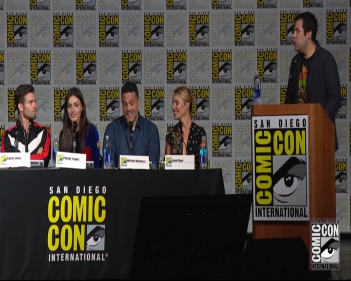 VampireDiariesWorld-dot-nl_TheOriginals_Season3-2015ComicConPanel0407.jpg