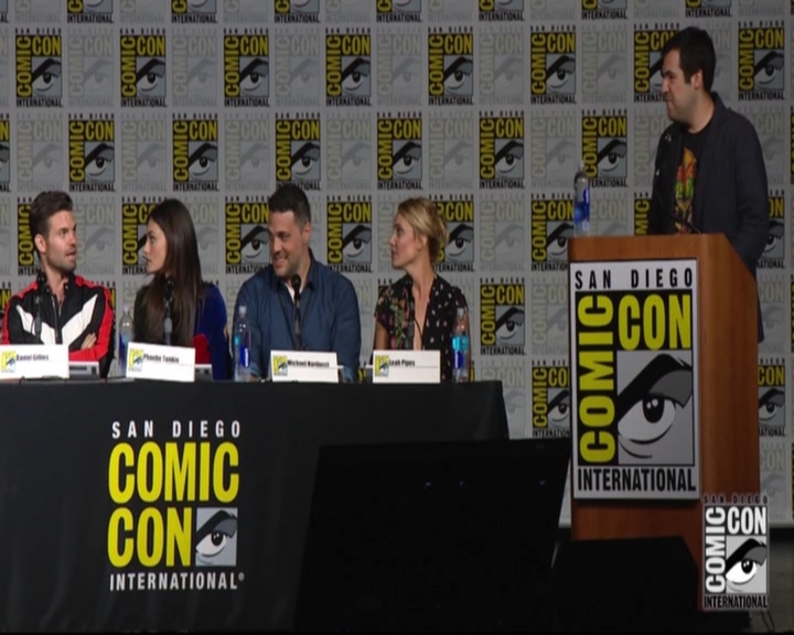 VampireDiariesWorld-dot-nl_TheOriginals_Season3-2015ComicConPanel0415.jpg