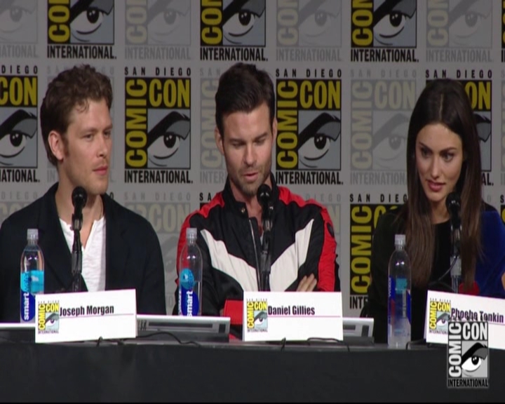 VampireDiariesWorld-dot-nl_TheOriginals_Season3-2015ComicConPanel0474.jpg