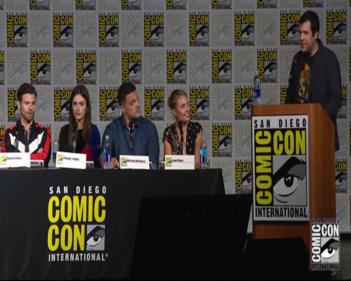 VampireDiariesWorld-dot-nl_TheOriginals_Season3-2015ComicConPanel0487.jpg