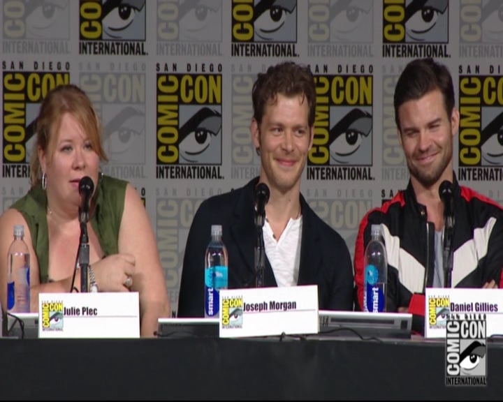 VampireDiariesWorld-dot-nl_TheOriginals_Season3-2015ComicConPanel0624.jpg