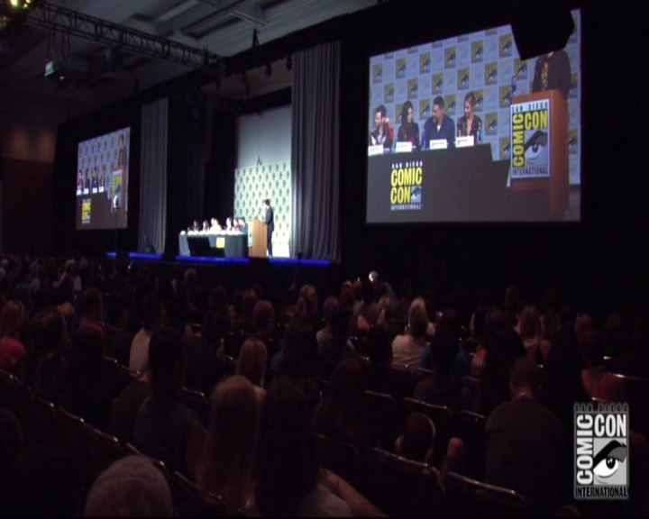 VampireDiariesWorld-dot-nl_TheOriginals_Season3-2015ComicConPanel0973.jpg